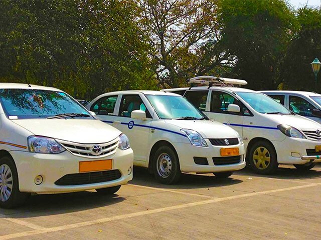 Ratnagiri to Surat taxi booking